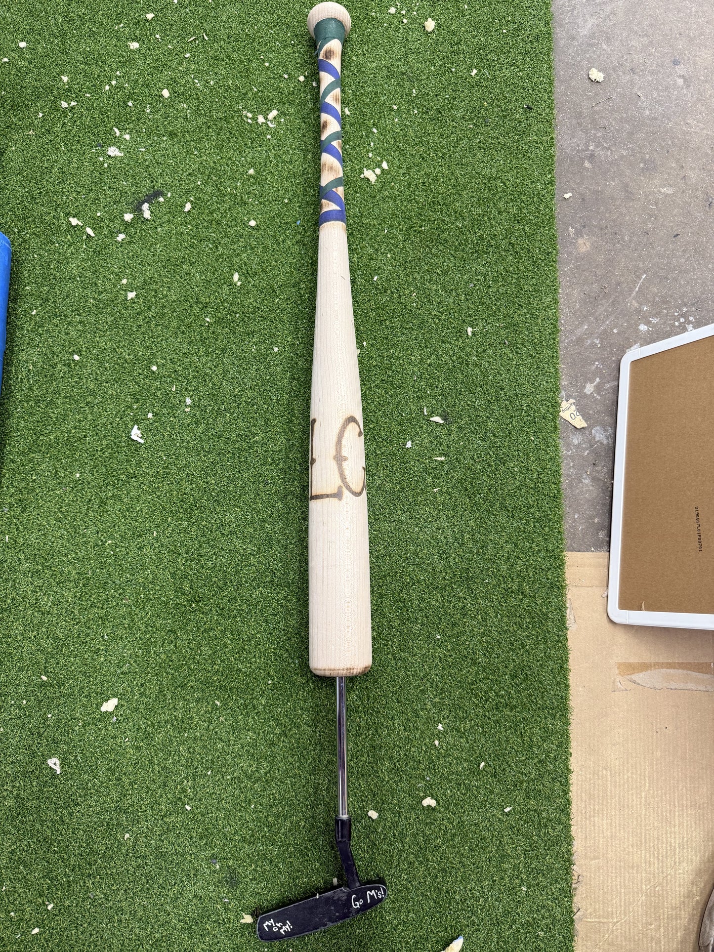Custom Designed Bat Putter